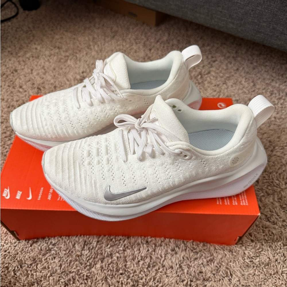 Women’s Nike Infinity Run
